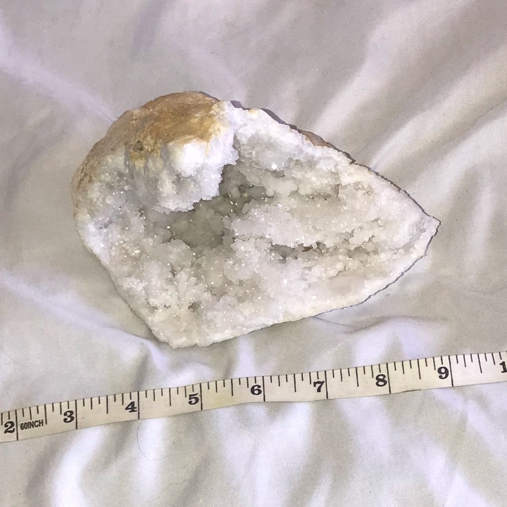 Clear quarts crystal